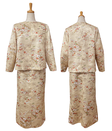 TO-51A　ダーツ袖ブラウス　￥25,300　BO-1FL　脇スリットロングスカート　￥22,000