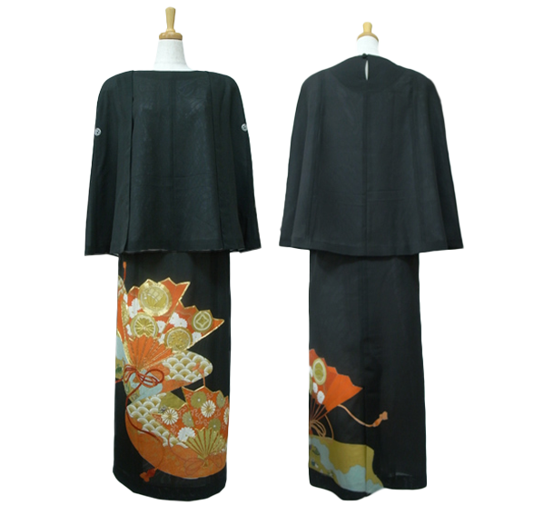 JK-18A　ケープ　￥33,000　BO-1CL　ロングタイトスカート　￥22,000